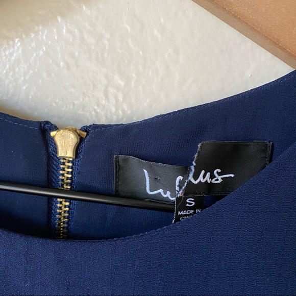 Lulu’s | Shift & Shout Shift Dress - Picture 4 of 7